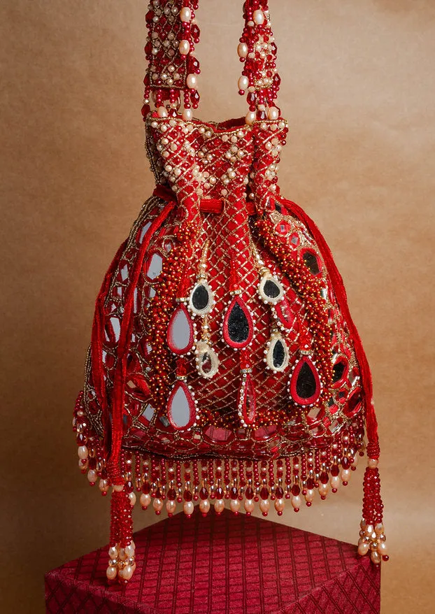 Aaina Jaal Jhaalar Garnet