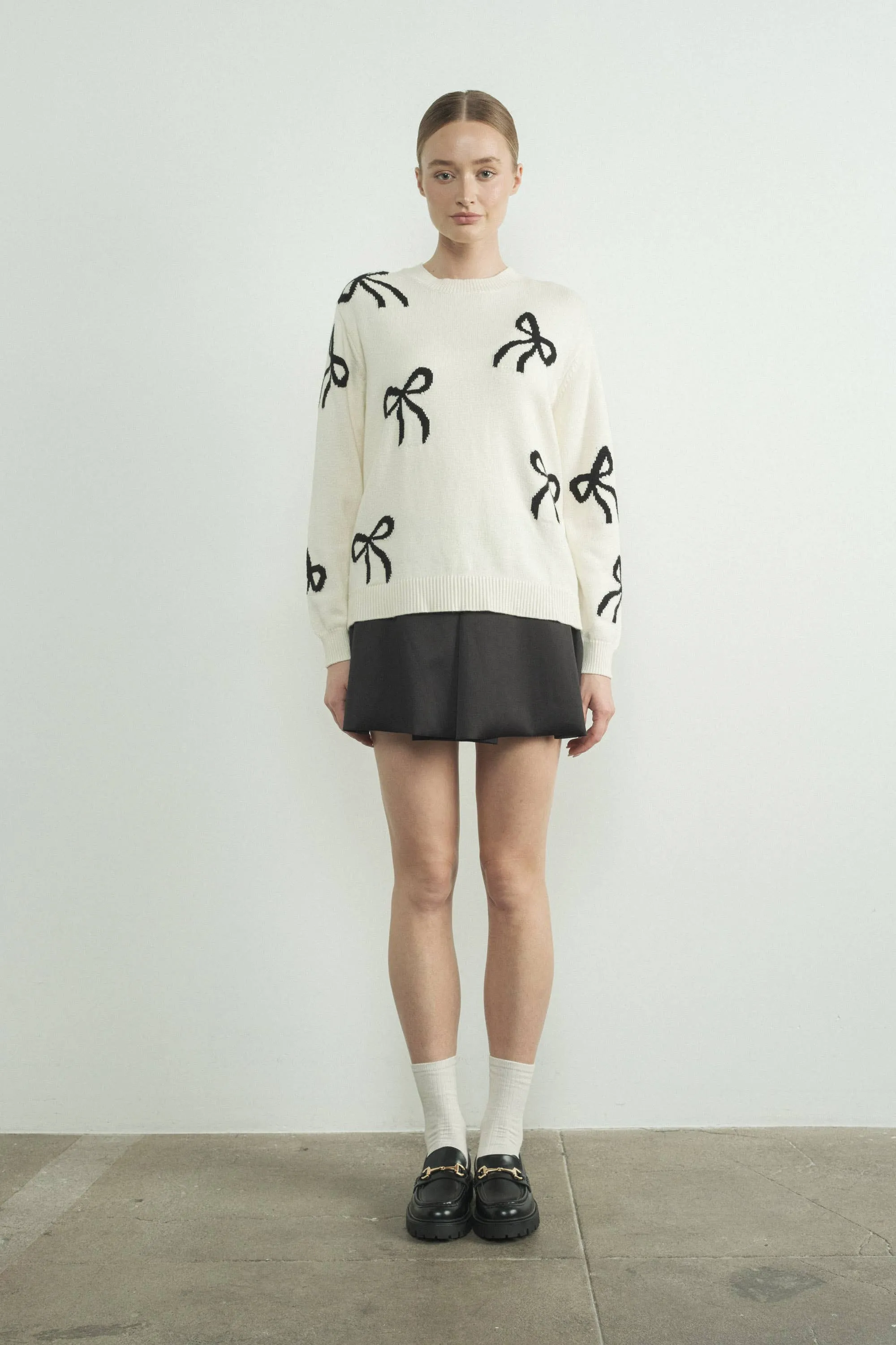 BOW PRINT LOOSE FIT SWEATER