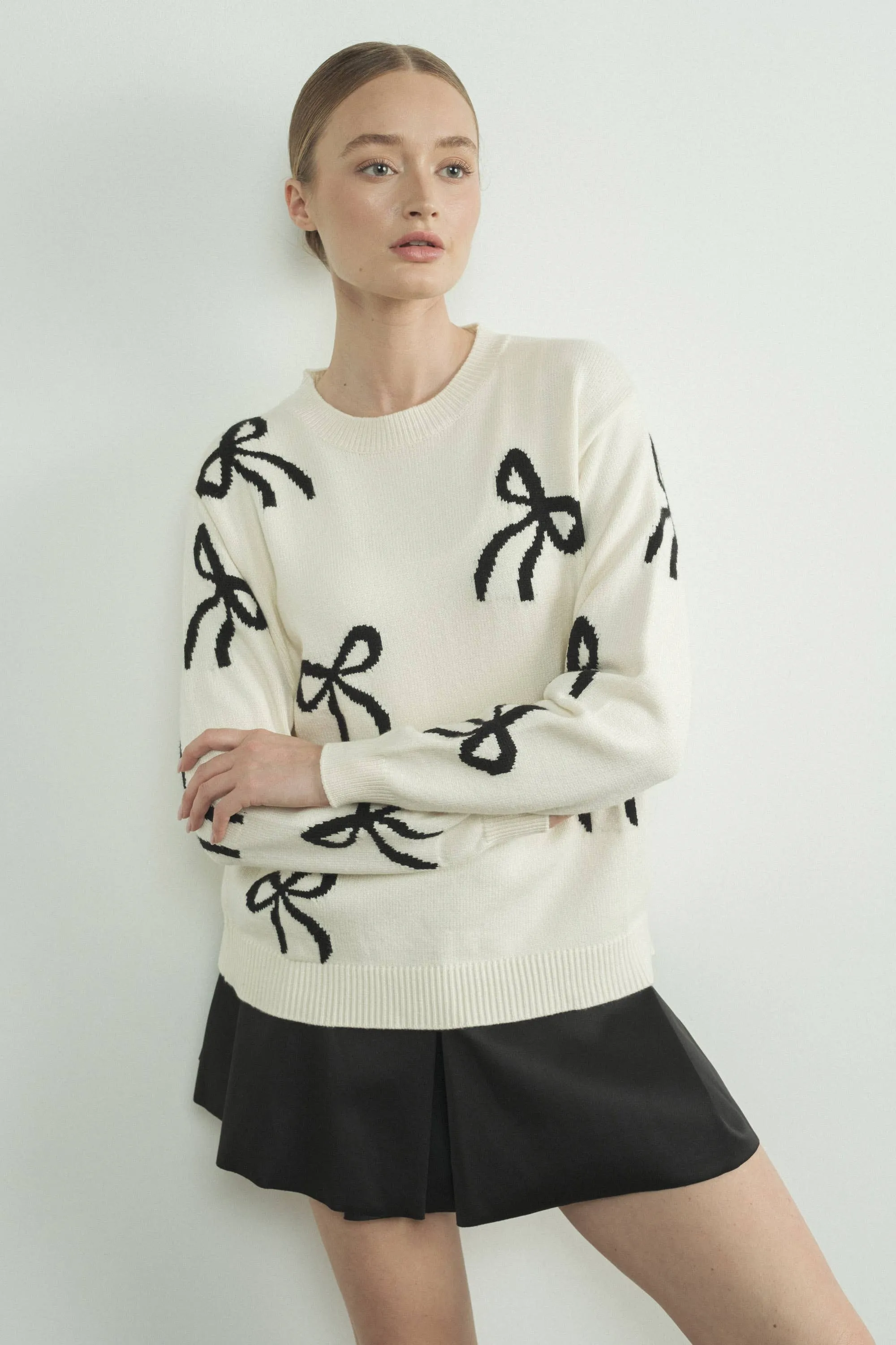 BOW PRINT LOOSE FIT SWEATER