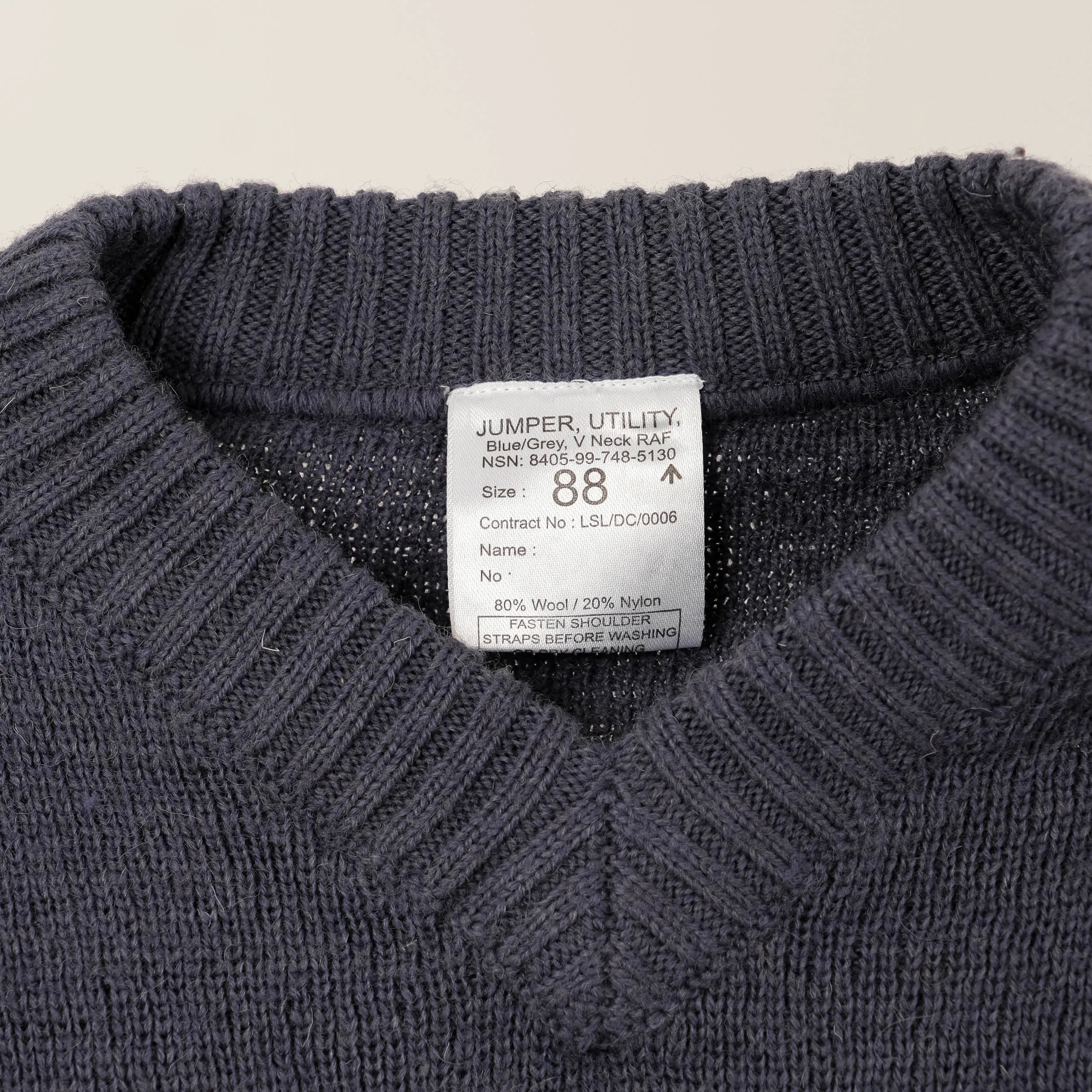 BRITISH RAF WOOL SWEATER - V-NECK