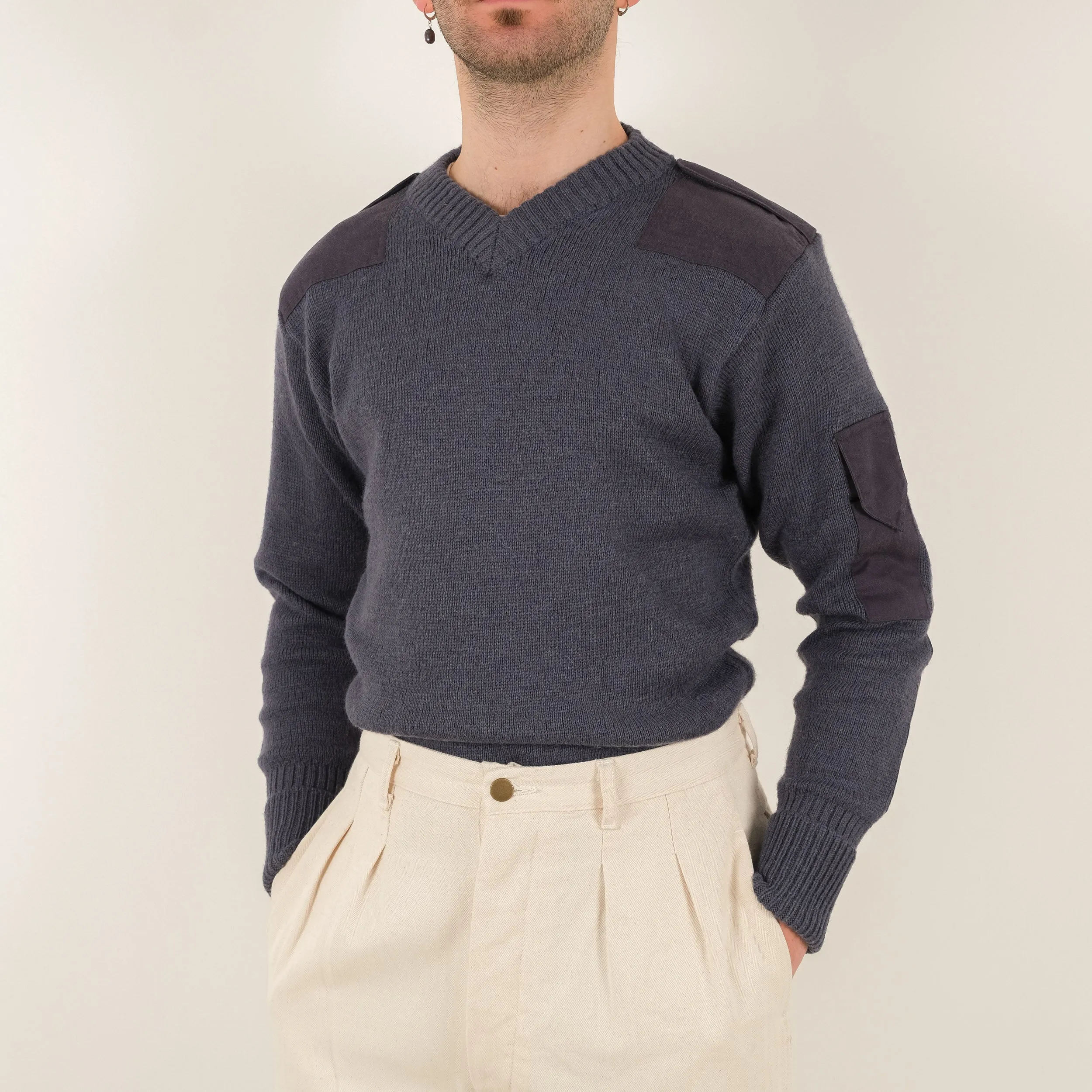 BRITISH RAF WOOL SWEATER - V-NECK