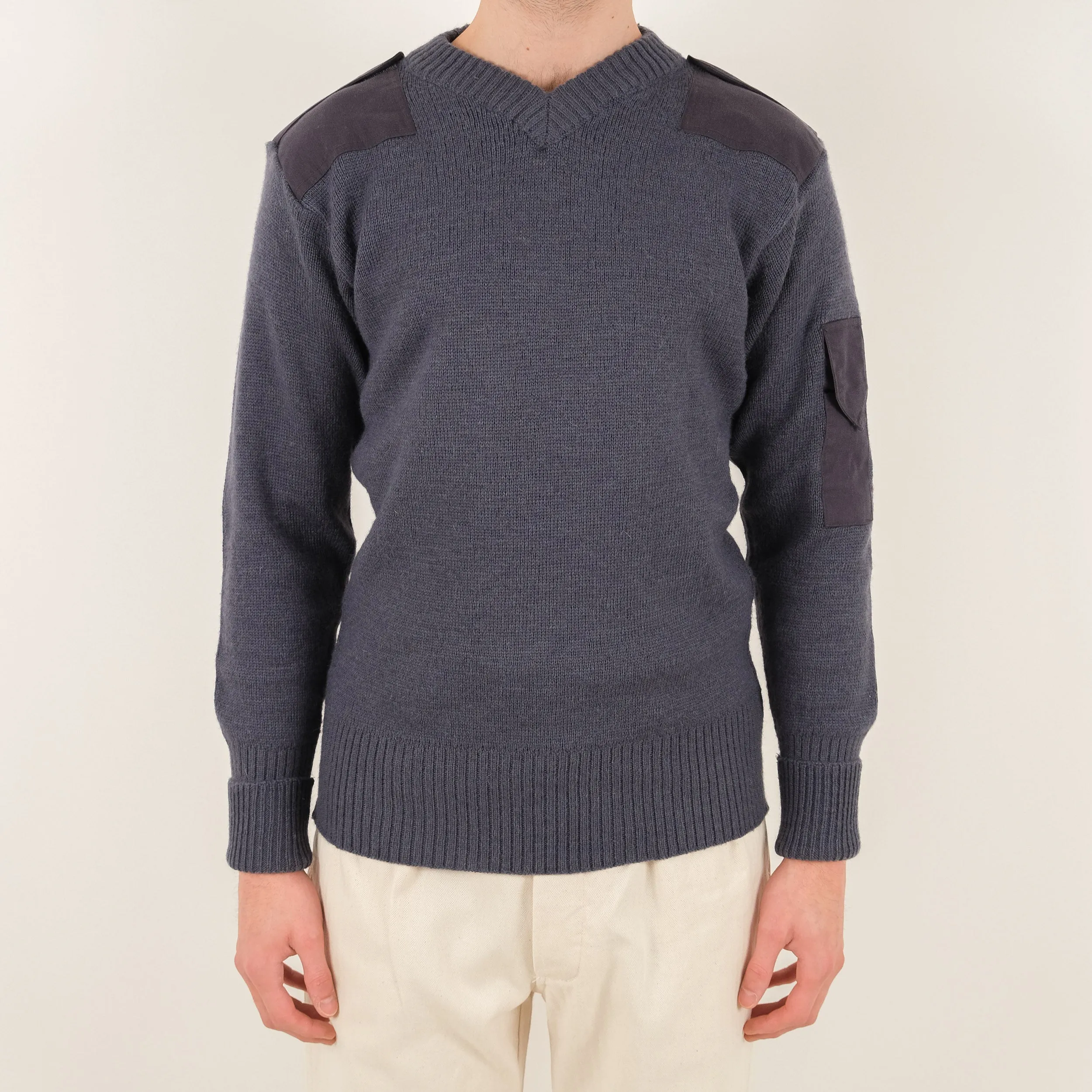 BRITISH RAF WOOL SWEATER - V-NECK