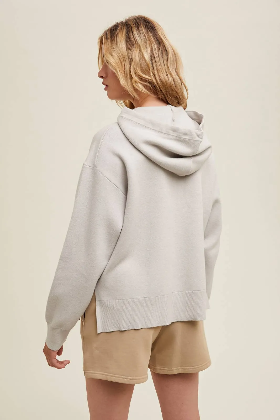 HOODED SWEATER WITH SIDE SLITS