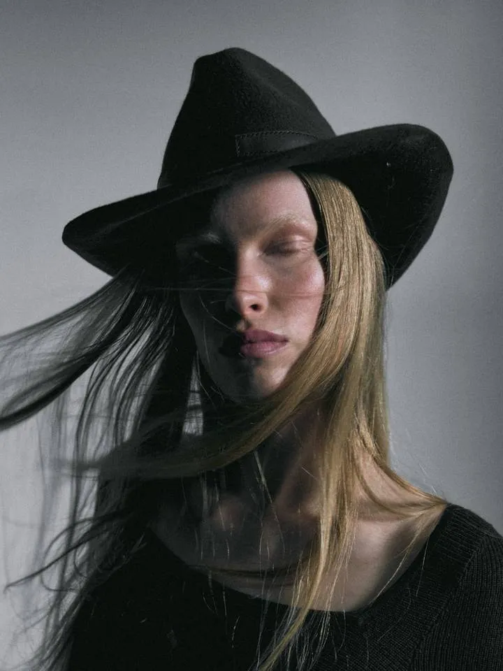 Raleigh Wool Hat in Dark Brown