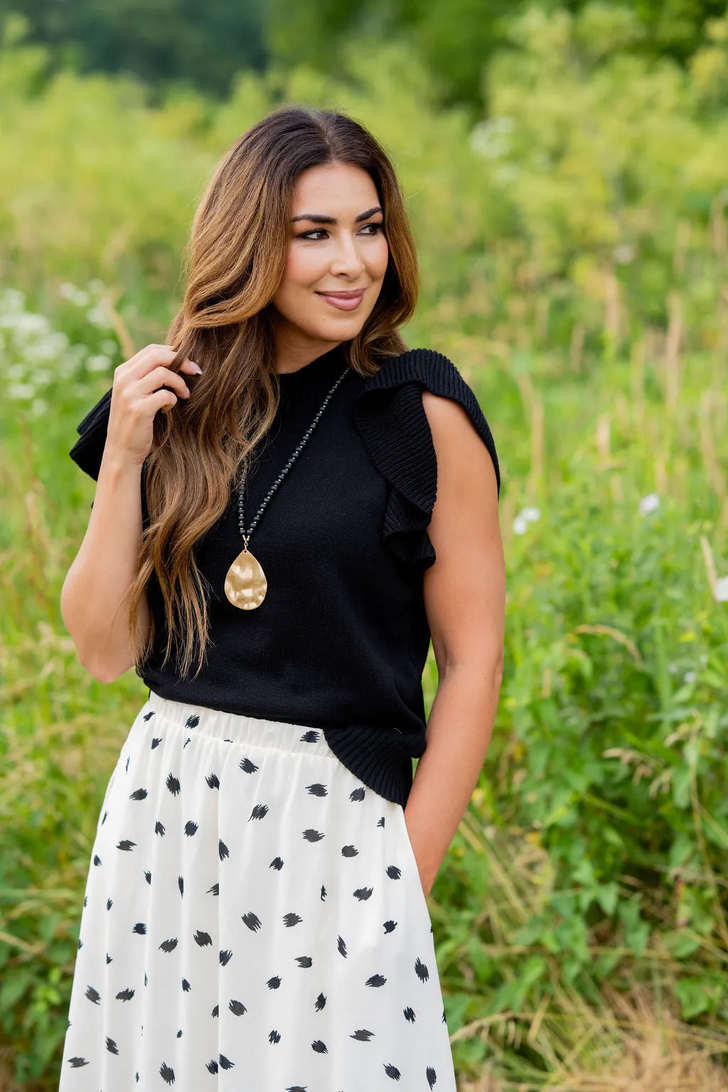 Thick Ribbed Ruffle Knit Tee