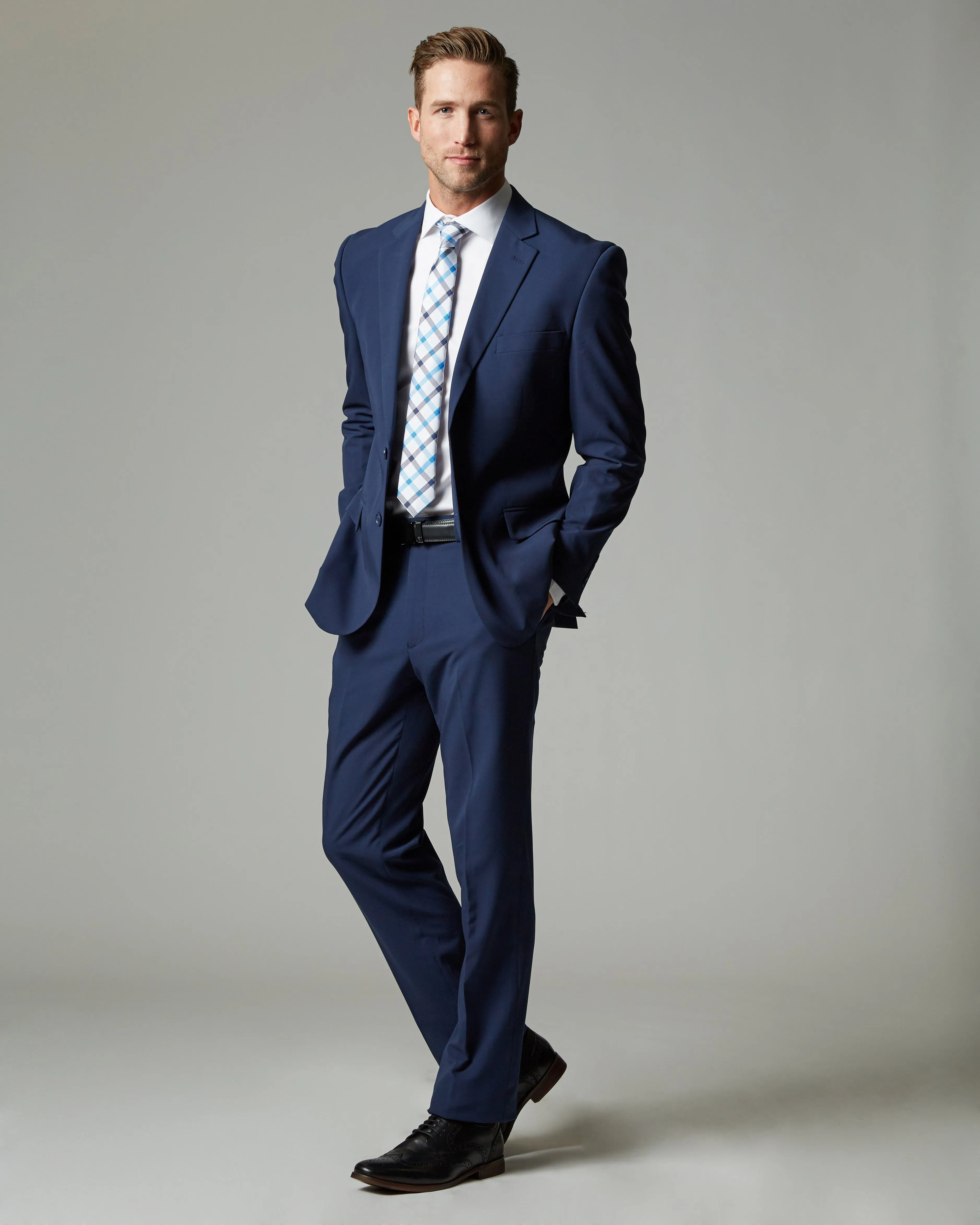 Tour Stretch Modern Fit Suit